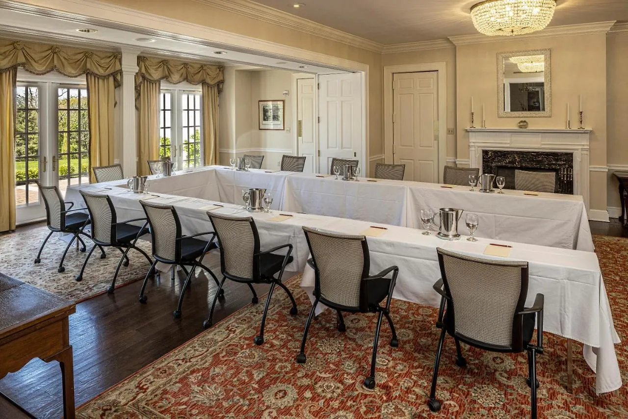 Baywood Conference And Lodging Center Coraopolis Hotel
