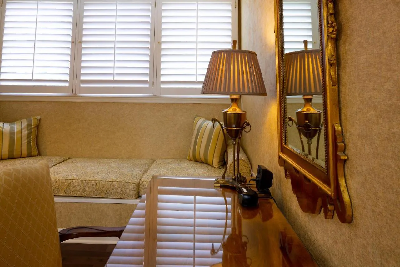 Baywood Conference And Lodging Center Coraopolis 3*,