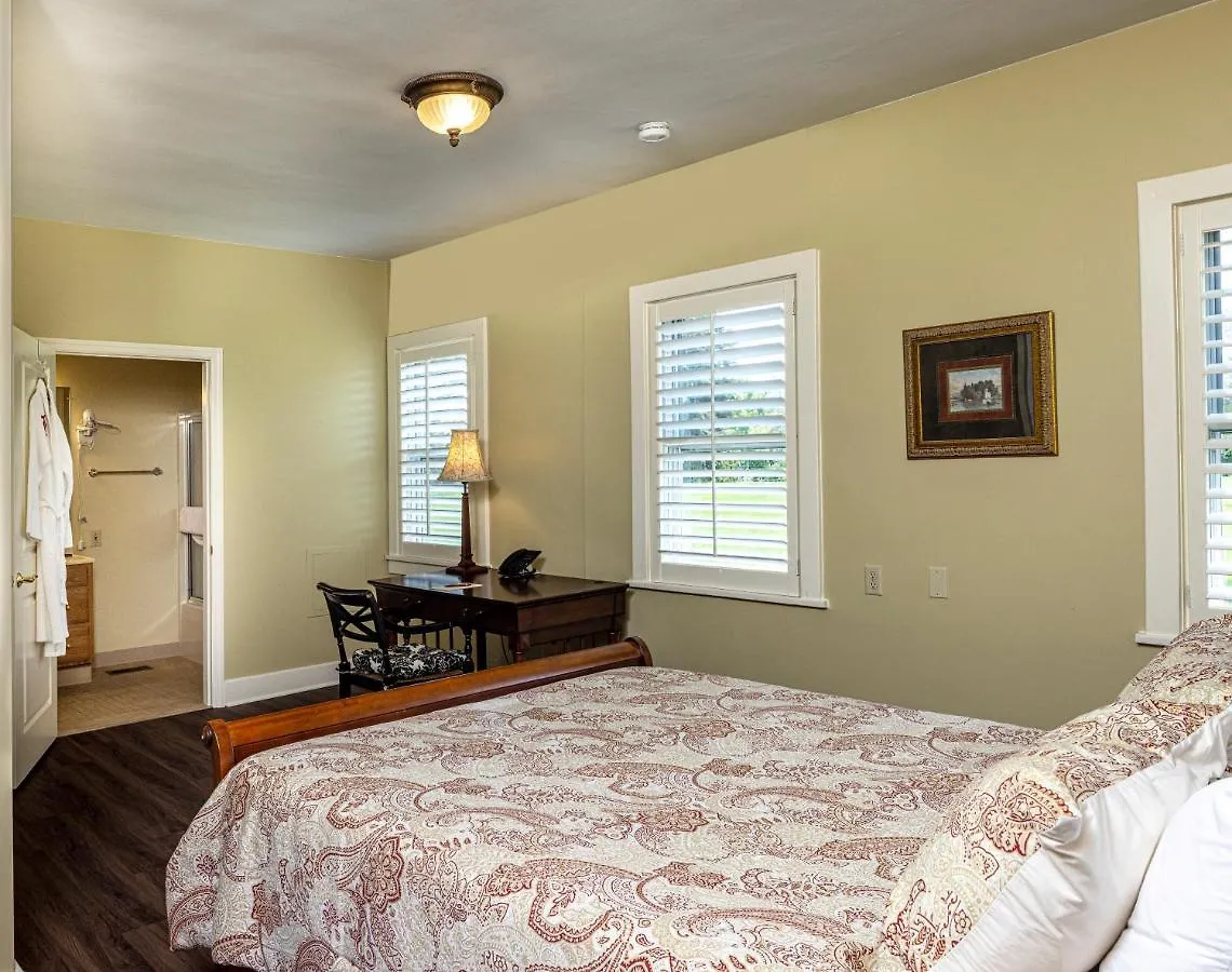 Baywood Conference And Lodging Center Coraopolis 3*,