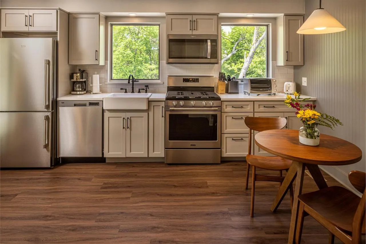 Baywood Conference And Lodging Center Coraopolis USA